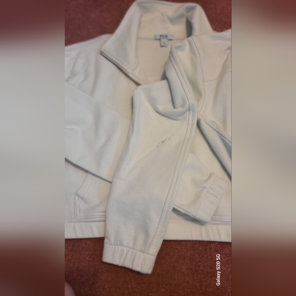 FLX cropped pull over  size Small, color cre'me de mint - Picture 7 of 15